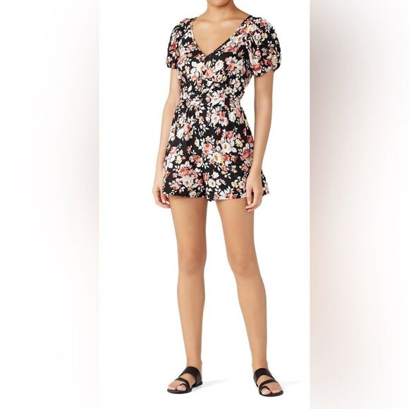 Louna Black Floral Puff Sleeve Romper Size Medium - Picture 1 of 7